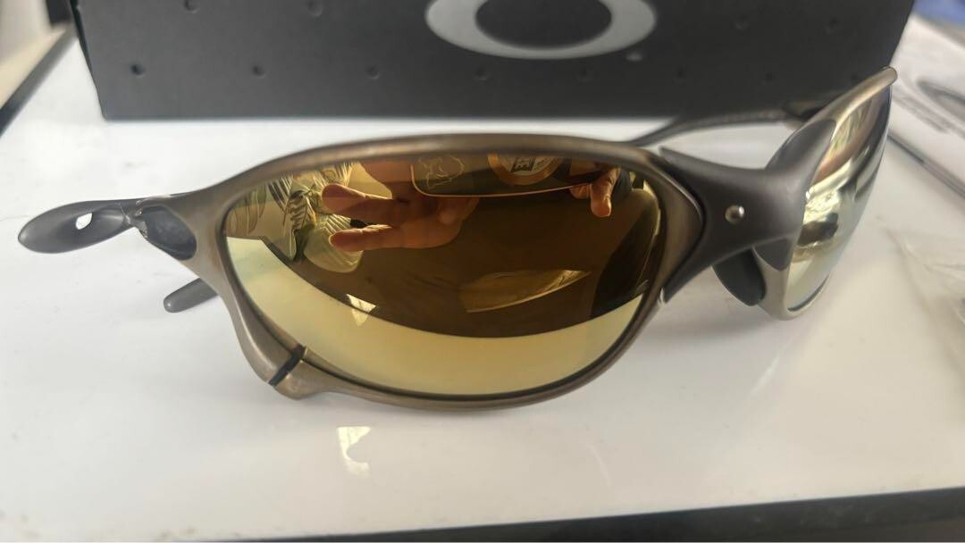 Oakley XX Custom Juliet Metal Frame sunglasses Fashion Accessories