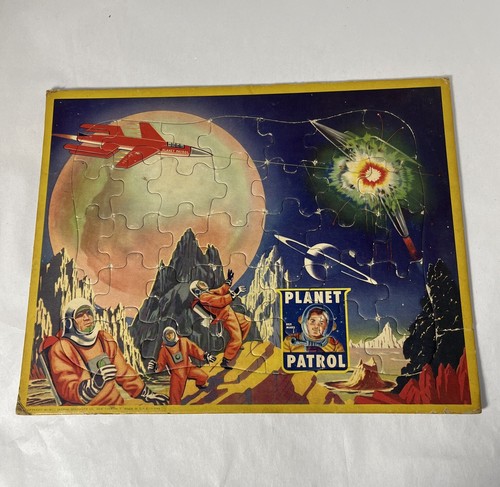 Jaymar Specialty Co. 35 Piece Astronaut Puzzle Planet Patrol Space Vintage