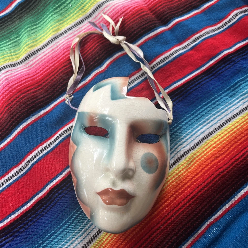 Máscara de pared vintage de cerámica decorativa arte arcilla años 80 Mardi Gras drama Foto 3 de 4