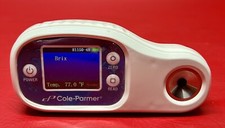 Réfractomètre numérique Cole-Parmer, 1.3330 à 1.4098 RI, 0 - 45% Brix