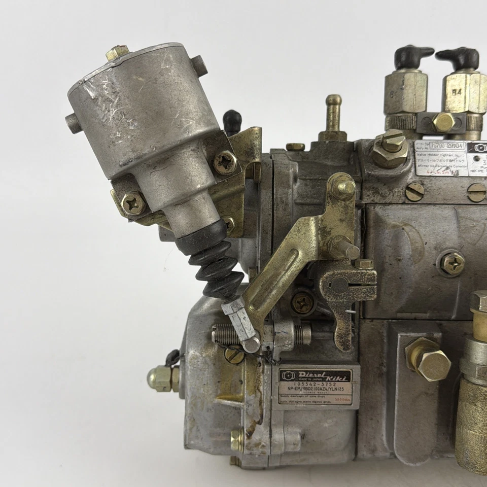 1983-1986 Nissan 720 Pickup DX|4 Cyl 2.5L Diesel Injection Pump - Image 2 of 4