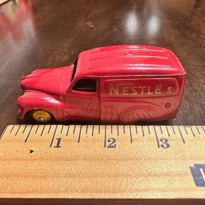 Vintage Dinky Toys 471 Fourgon Austin Van Nestlé Red Diecast Model