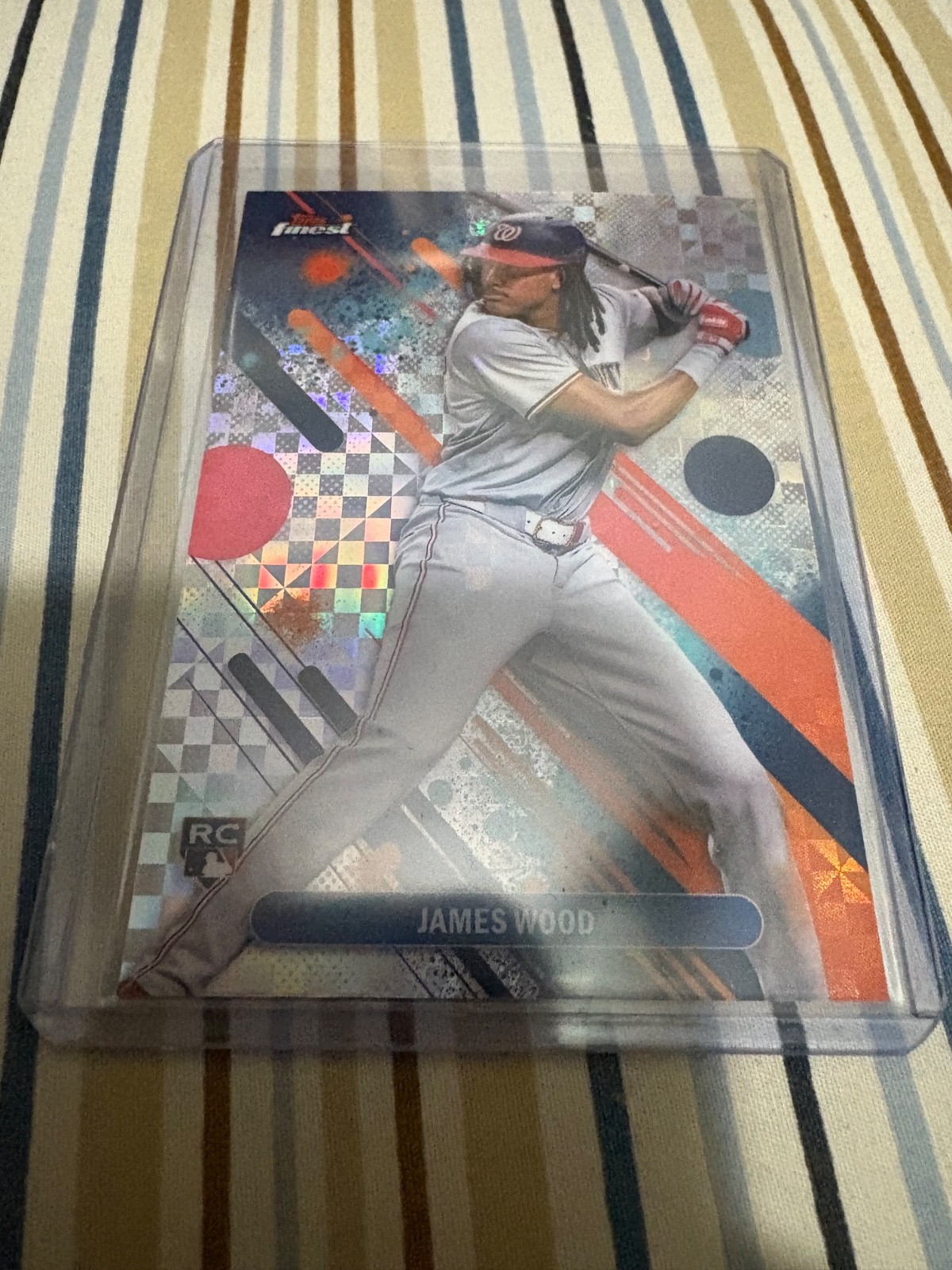 2025 Topps Finest - Common James Wood #100 Checkerboard Refractor (RC)