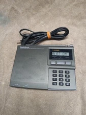 Radio Shack Weather Alert Radio N0AA 12-250 Digital 7 Channel Radio