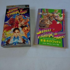  With bonus Street Fighter 2 Turbo SNES 