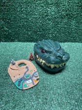 Vtg 1994 Toho Trendmasters Godzilla Head With Extra Playset Micro Battle Playse.