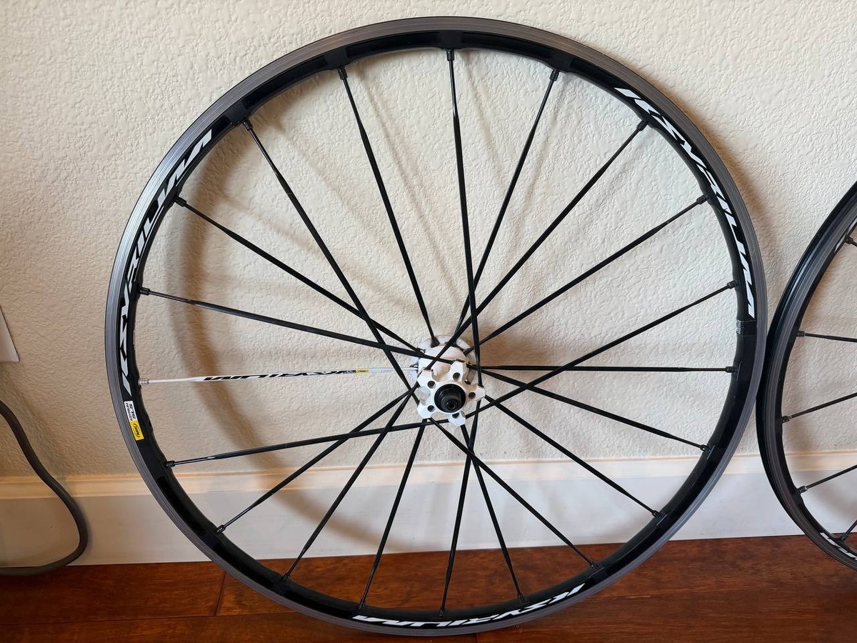 最終値下げMavic Ksyrium SLS Mavic Ksyrium SLS Clincher Wheelset Campagnolo Freehub VERY GOOD