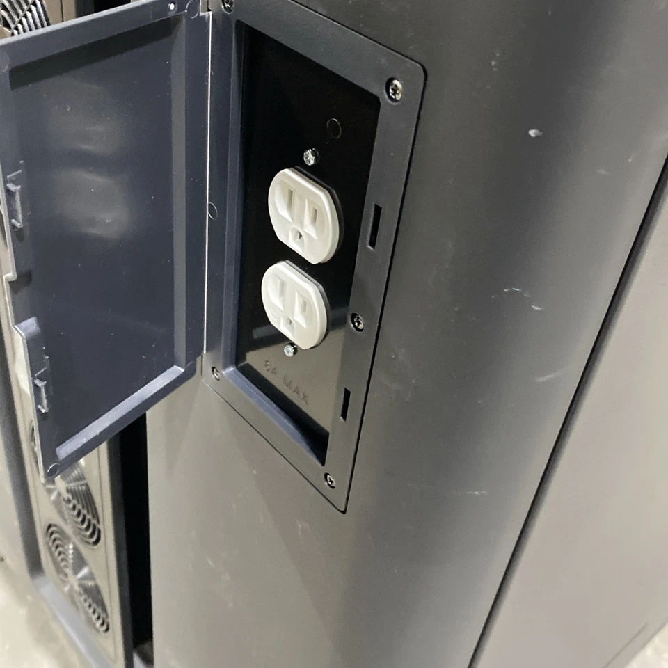 (Lote de 2) HP | Ergotron | Carro de carga para notebook 20 (TPA-E504) Foto 3 de 4