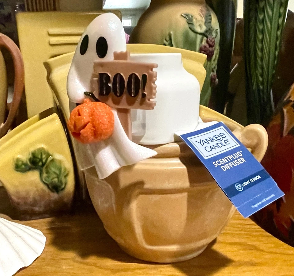 Yankee Candle Halloween Ghost BOO! Difusor Scentplug con sensor de luz luz nocturna Foto 4 de 4