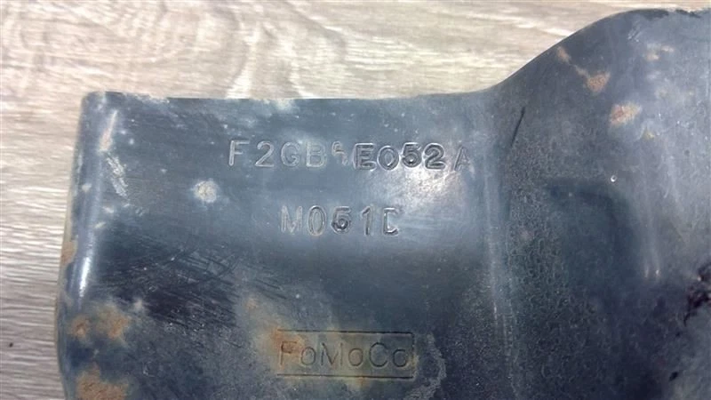 Soporte de extensión inferior delantero derecho Ford Edge 2015-2024 OEM F2GB5E052A Foto 3 de 4