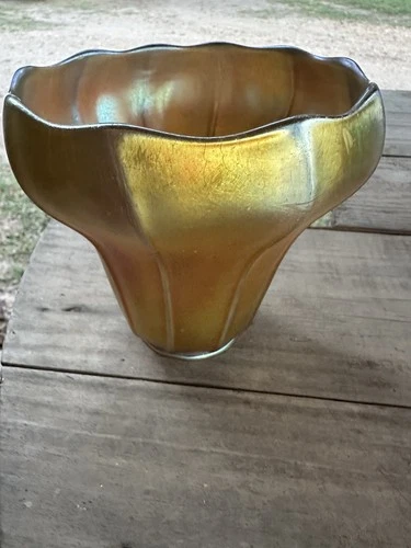 Steuben Art  Glass lamp shade, 2 1/4" Only One  No Chips -WILL NOT RELIST