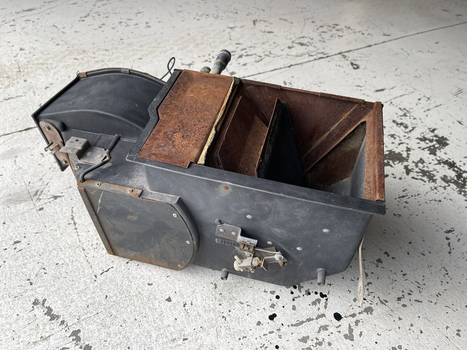 AMC Javelin AMX 1973-74 caja de calefacción para coche de aire acondicionado de fábrica unidad completa muy bonita Foto 2 de 3