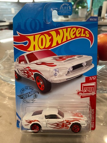 Hot Wheels Red Edition #7/12 '68 Shelby GT500 - Édition Limitée Target Exclusive 2020 - Boîte Fermée