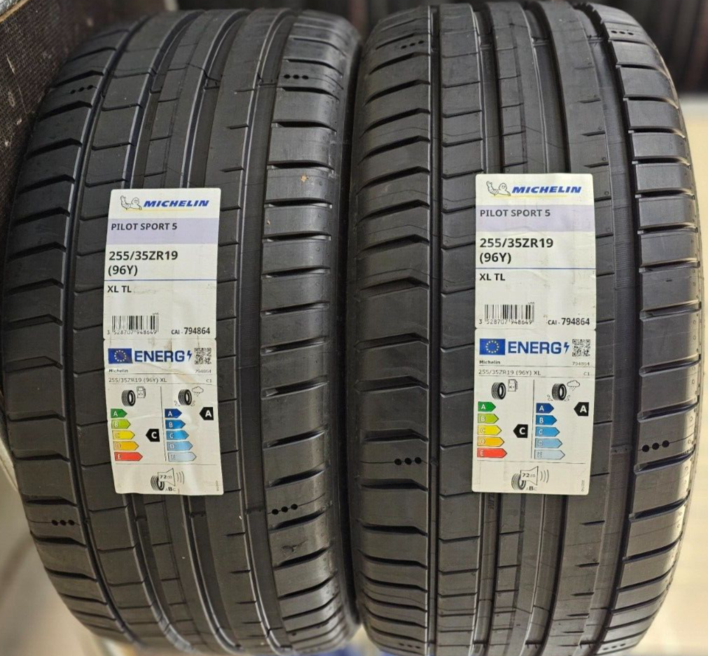 2X MICHELIN PILOT SPORT 5 255/35 ZR19 XL 96Y UHP TYRES 255 35 19