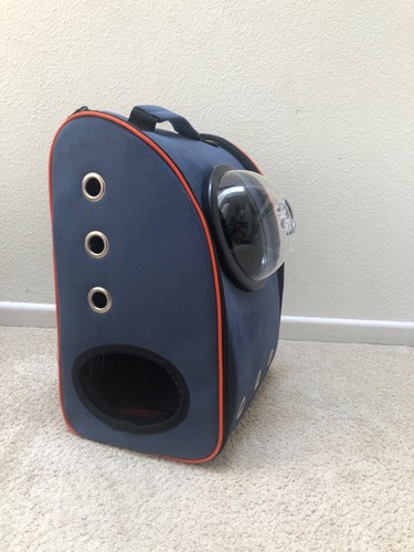 Pet Backpack Breathable Dog Cat Carrier Travel Bag - 第 1/6 張圖片