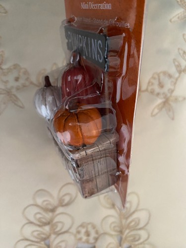 ASHLAND HALLOWEEN MINIATURES PUMPKIN STAND ~ NEW IN PKG FALL THANKSGIVING - Picture 5 of 6