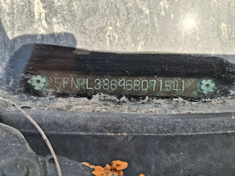 Alternador usado compatible con: Honda Odyssey 2006 grado A Foto 4 de 4