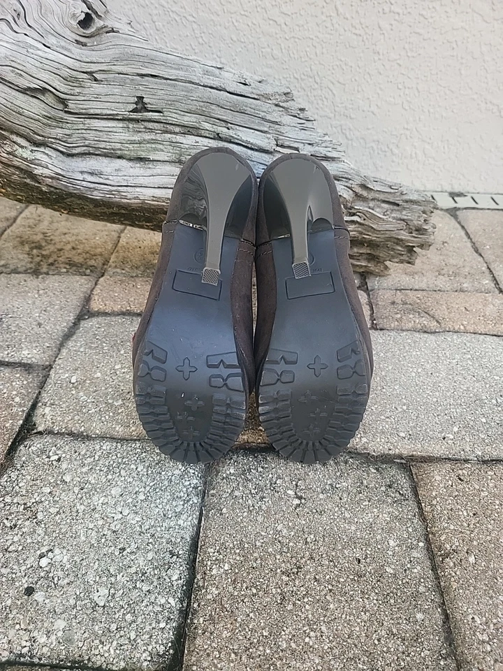 Botas Xhilaration para mujer marrón con cordones plataforma de aguja botín al tobillo talla 7,5 Foto 4 de 4