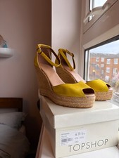 Topshop yellow suede espadrille wedges size UK6/EU39