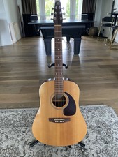 Seagull Acoustic Guitar M6