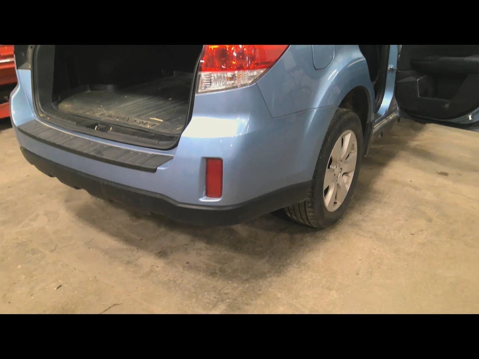 Used Rear Bumper Assembly Rear fits: 2012 Subaru Legacy SW Outback Rear Grade B Foto 3 de 4