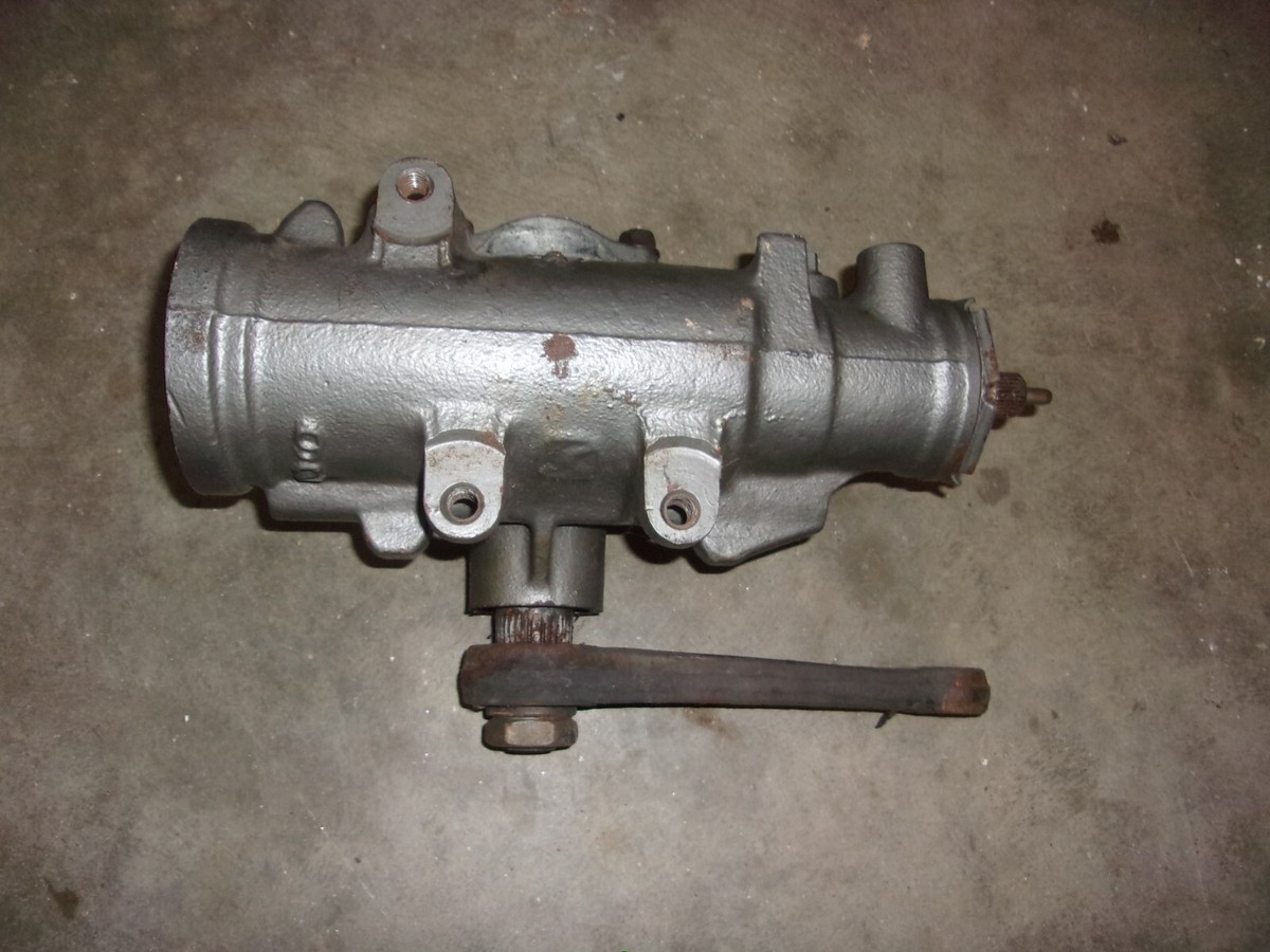 Chevy Power Steering Gear Box 7826692 Chevelle Malibu Impala