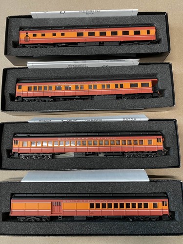 Spectrum HO Heavyweight 4 Car Passenger Set SO Pacific 1013, 10202, 3051, 2903 - Picture 6 of 7