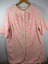 Vintage 60s JCPenney Gaymode Terrycloth Robe Pink Flower Power Women Pocket