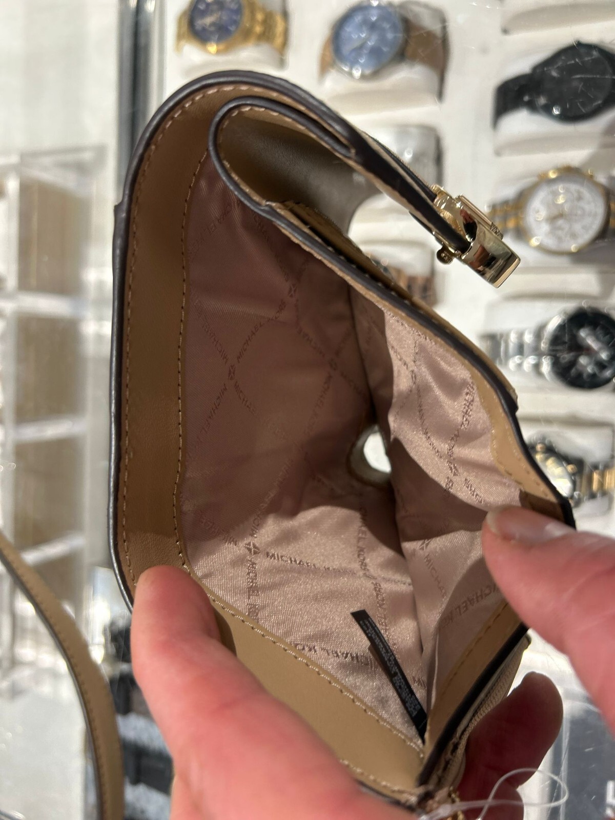 Michael Kors Medium Shoulder Crossbody Handbag Purse Bag + Bifold 
