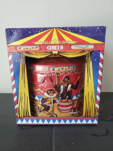 Vintage Paul Friis Big Top Circus Empty Metal Cookie Tin. New - Afbeelding 1 van 7