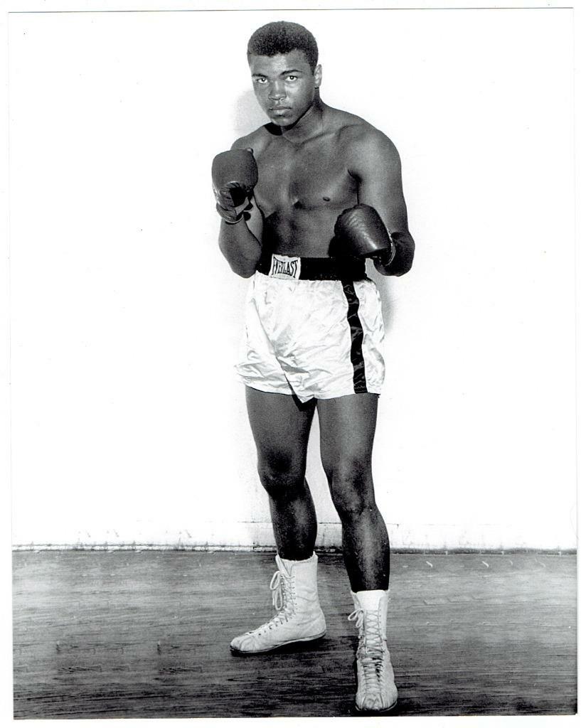 Young Muhammad Ali Boxing