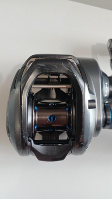 １９SLX 70XG SHIMANO 19 SLX MGL 70XG Right Handed Baitcasting Reel New in Box
