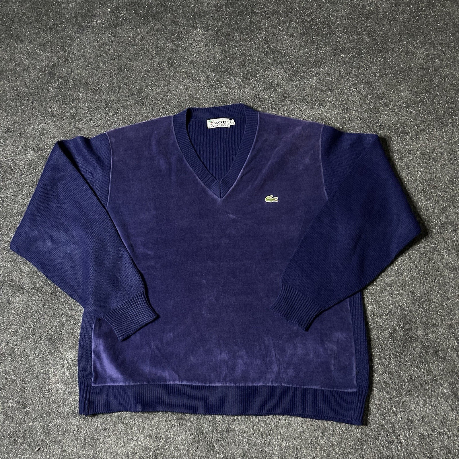 Vintage Izod Lacoste Velour V Neck Sweater Pullover Men’s XL