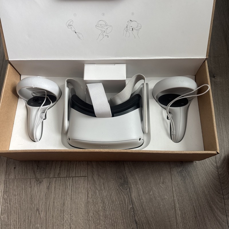 Meta Oculus Quest 2 128GB Advanced All-In-One VR Headset - White