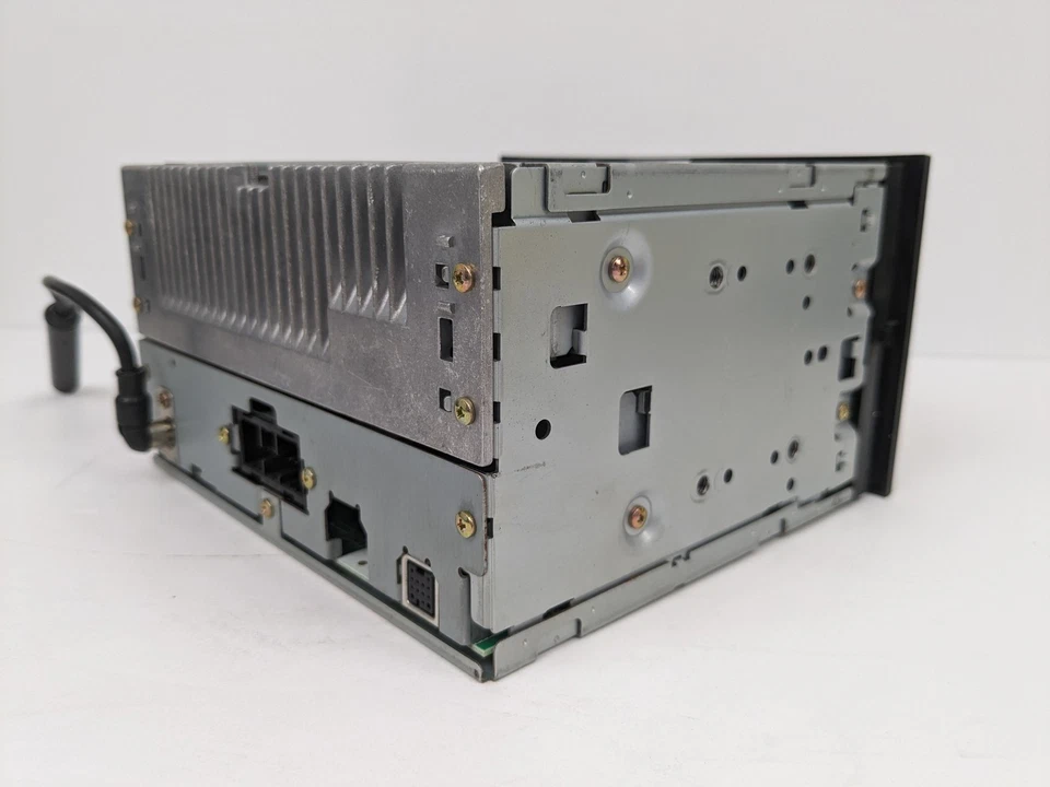 2000-2001 Suzuki Esteem AM FM Radio Receiver Dash Stereo CD Player PS-23751 Foto 3 de 4