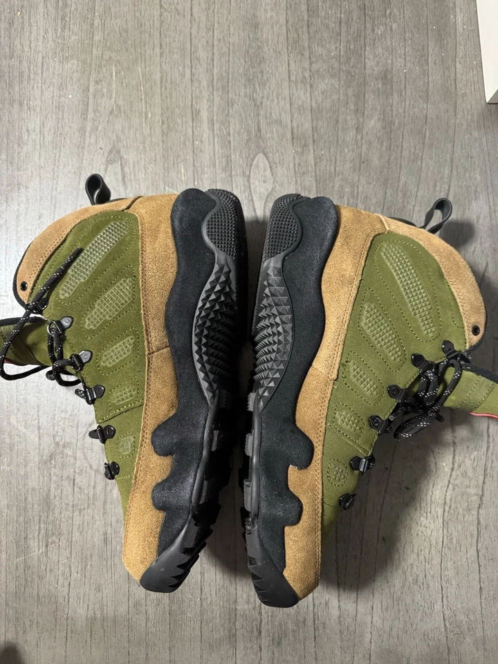 Bota Jordan 9 Retro NRG Carne y Brócoli 2018 TALLA 11 Foto 3 de 4