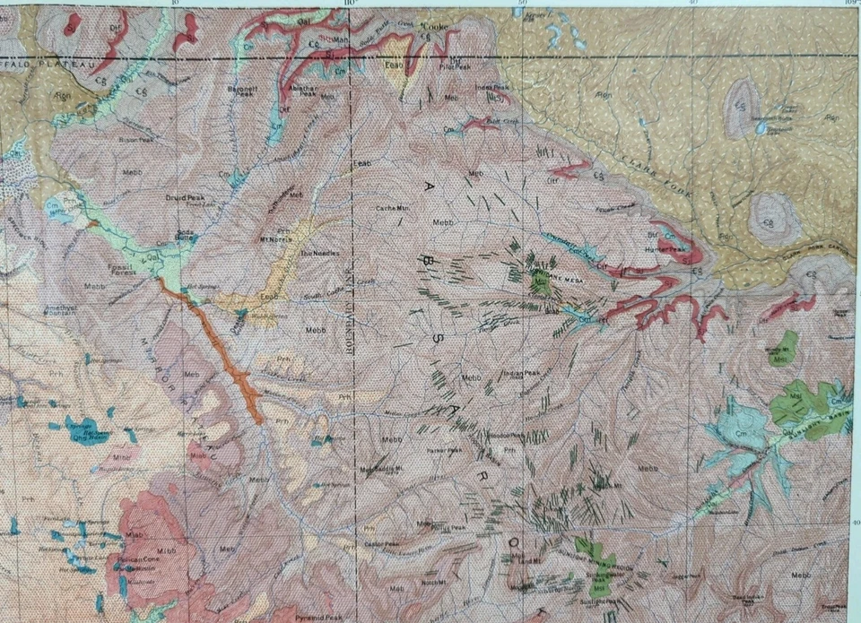 Vintage 1904 USGS YELLOWSTONE NATIONAL PARK WYOMING Map 35"x21" Old Antique  - Image 4 of 4