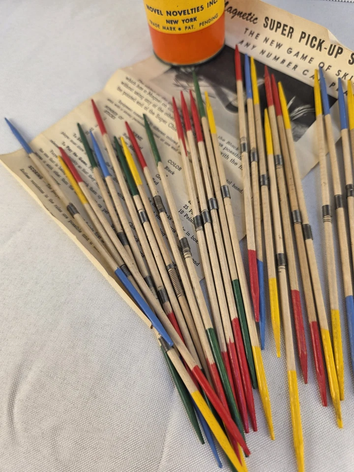 Vintage Magnetic Super Pick Up Stix 1948 Novel Novelties Collectible Nostalgic - Image 4 of 4