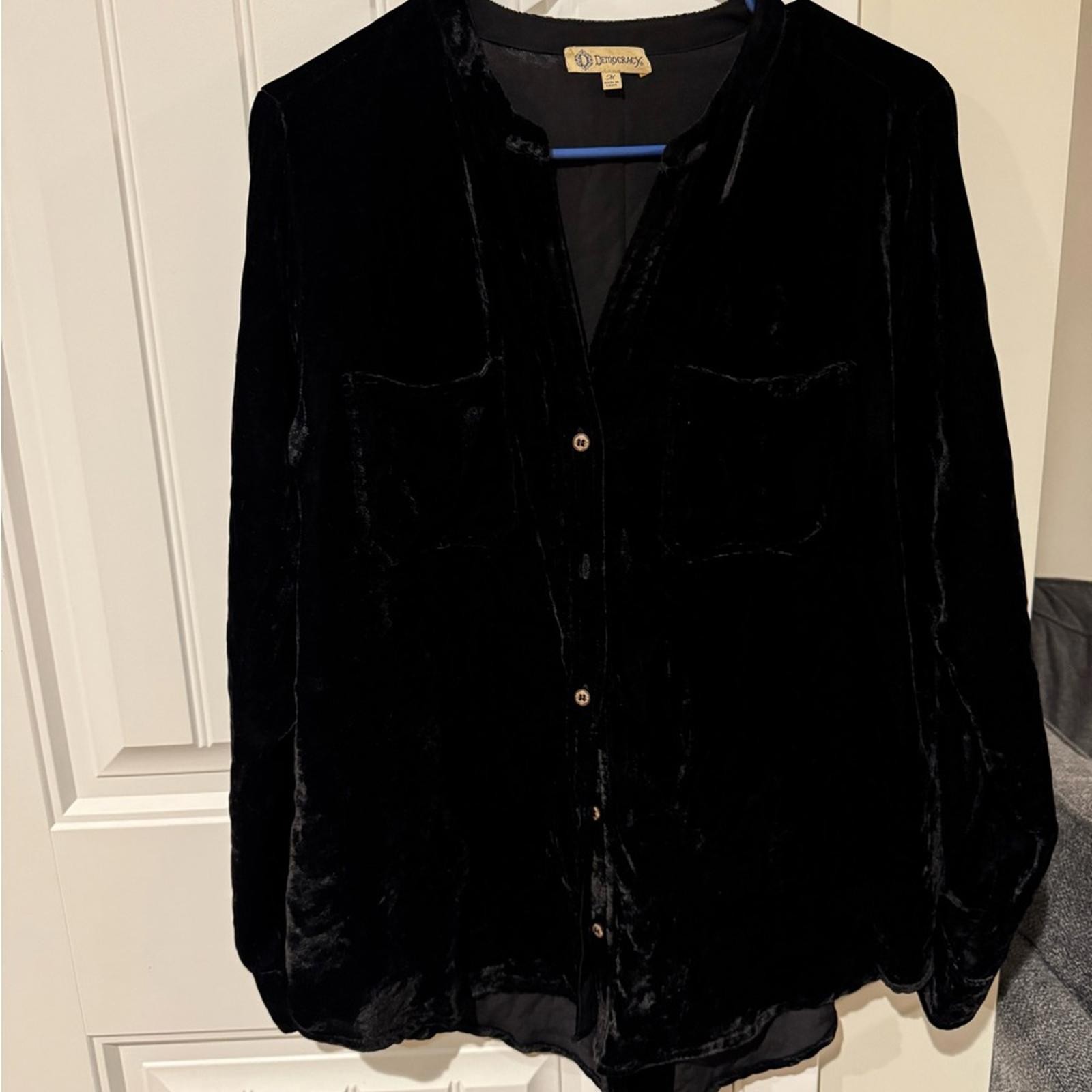 Democracy-medium - image 1