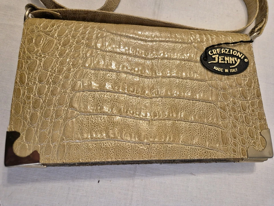 1970s CREAZIONI JENNY SHOULDER BAG CROC EMBOSSED LEATHER ITALIAN NEW WITH TAGS - Image 2 of 4