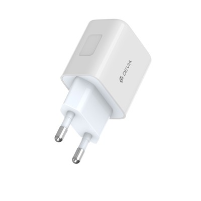 Schnellladegerät mit 1x USB-C Anschluss Wandladegerät 30W 3A  in Weiß 