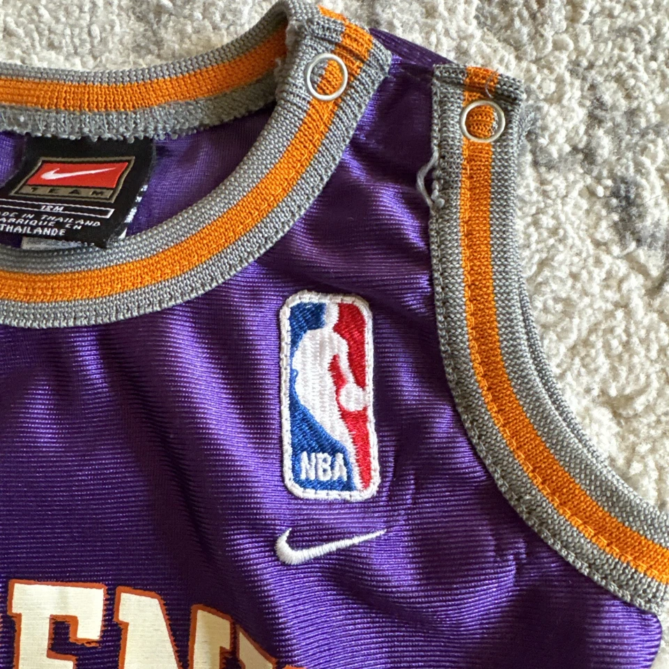 De colección Nike Phoenix Suns Stephon Marbury #3 Niño Bebé Una Pieza Traje Jersey 12M Foto 3 de 4