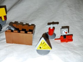 Year 2012 LEGO CITY SET 4200 MINING 4x4 MINE 100% COMPLETE + Miner's Manual