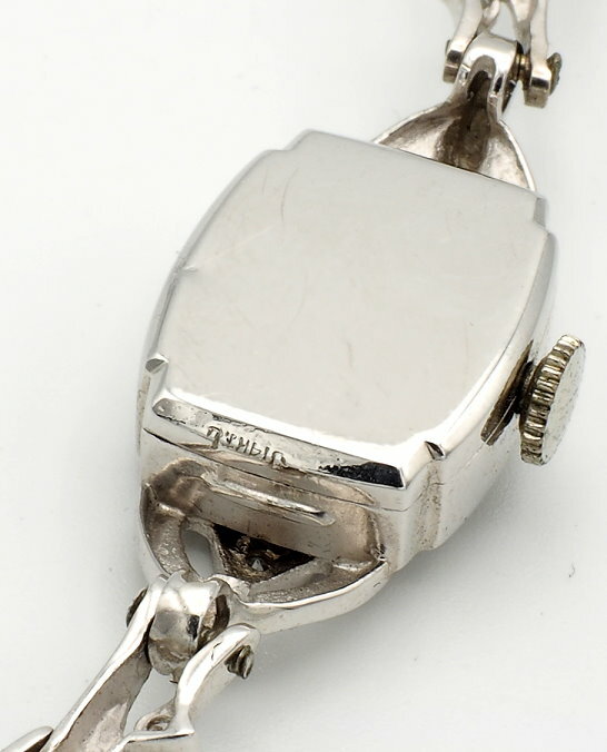 Montre Vintage BULOVA Diamants – Mouvement Mécanique 17 Rubis – Boîtier 10K Or Rempli Sterling – Années 40