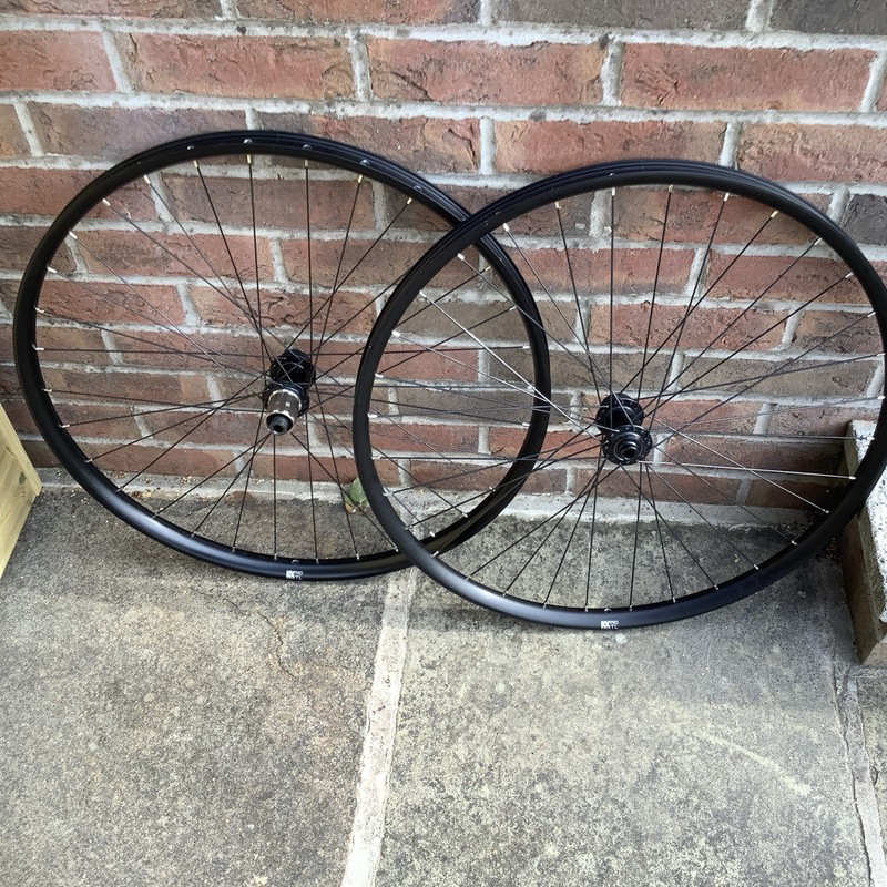 650b Gravel / 27.5" MTB KX Pro Wheelset / 12mm x 142 x 100 /BRAND NEW