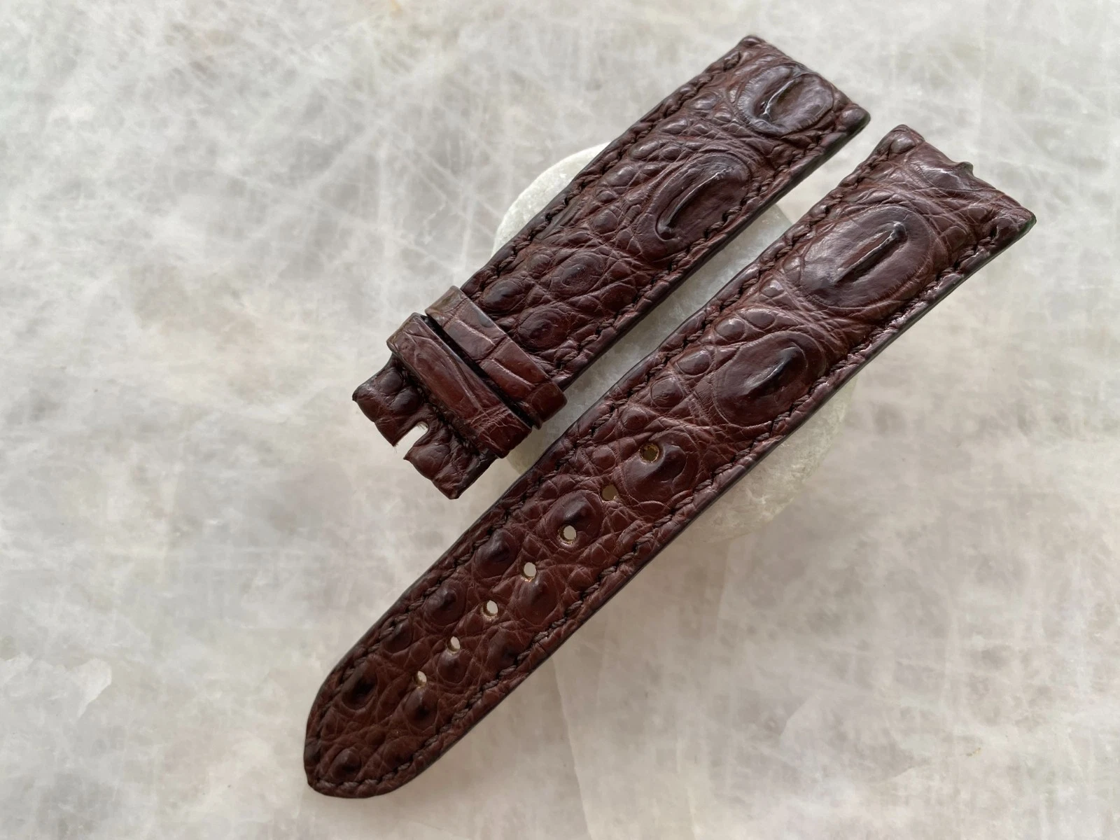 20mm/18mm Brown Alligator Crocodile Print Leather Watch Strap Band