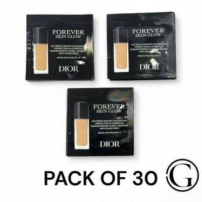 PACK OF 30 CHRISITAN DIOR FOREVER SKIN GLOW 24 H WEAR FOUNDATION 2.5N SAMPLE