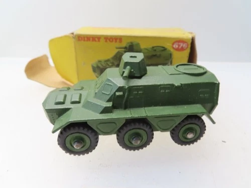 Vintage Dinky#676 ARMOURED PERSONNEL CARRIER   Boxed  ..*