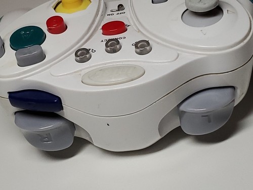 Intec Wireless White Gamecube Controller W Battery Cover - Untested - No Dongle - Picture 7 of 13