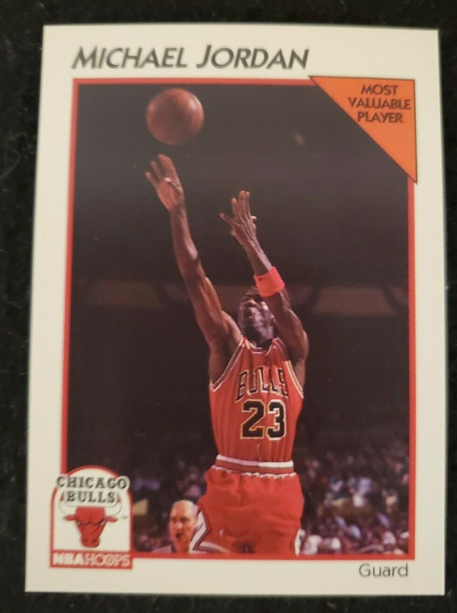 1991 MICHAEL JORDAN / Hoops NBA Basketball Card #5 - Chicago